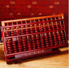 塔罗牌能看别人的情感吗(塔罗他心里装着别人吗塔罗牌能测感情吗?我对于如今的感情很是迷茫°)